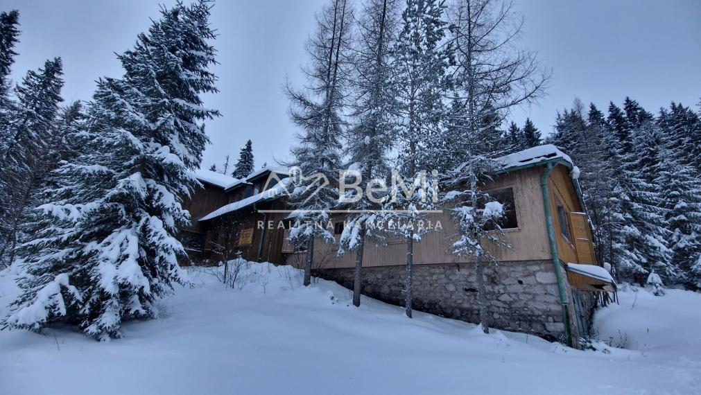 I N V E S T I Č NÁ rekreačná chata v obci Stratená-NA PREDAJ