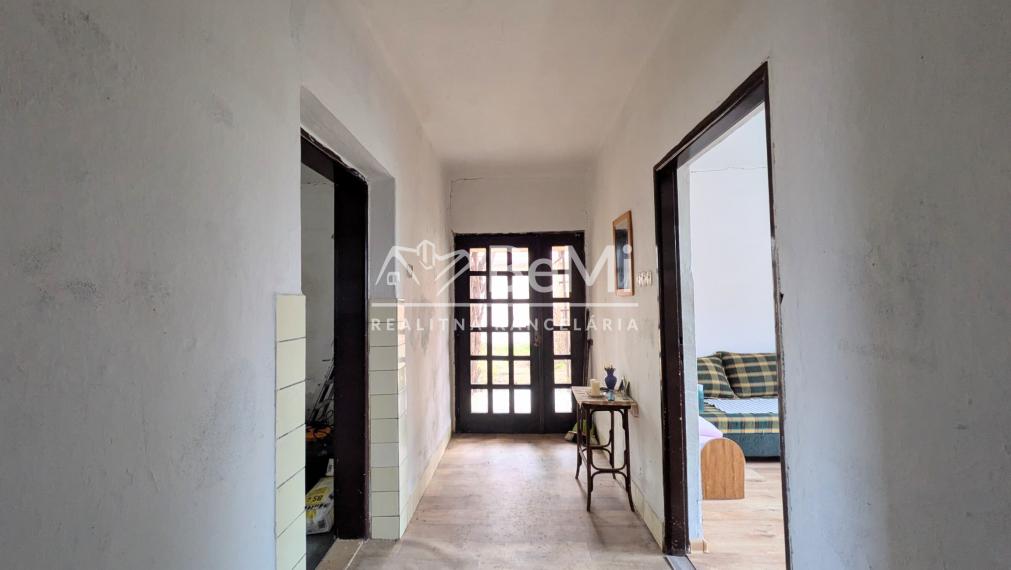 Predaj, rodinný dom - Dvorníky / Hlohovec (1238-12-AFI)