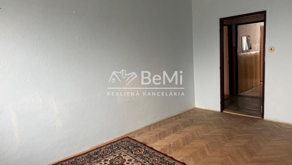 4-izbový byt na predaj – Trstená