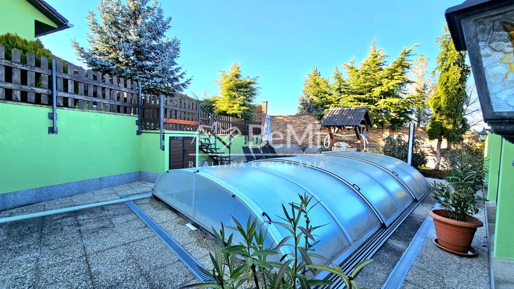 VIDEO - LUKRATÍVNY RODINNÝ DOM V RIMAVSKEJ SOBOTE