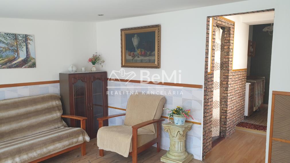 Dva rodinné DOMY...NITRA...Janíkovce (172-12-DARE)