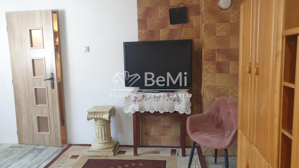 Dva rodinné DOMY...NITRA...Janíkovce (172-12-DARE)