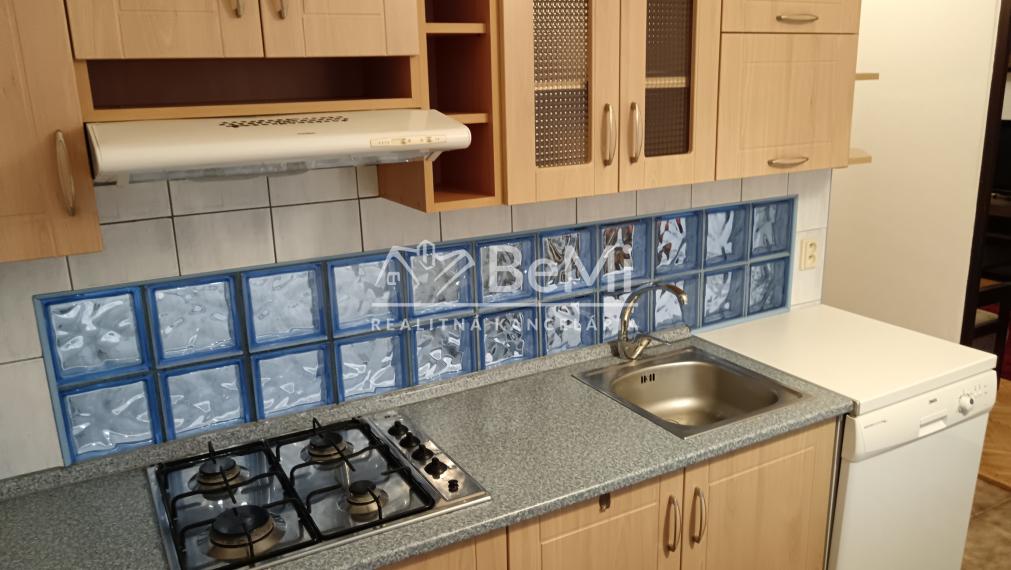 Predaj: 2 izb. byt, 64m2, Žilina, (246-112-MACHa)