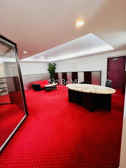 Prenájom: kancel. priestory, 85,80m2, Žilina(247-25-MACHa)