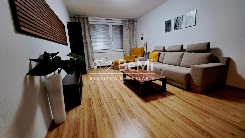 Prenájom 2-izbový byt Nitra-Chrenova