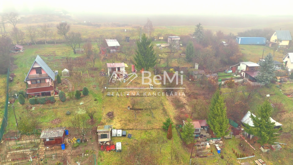 Útulná záhradná chata na predaj-Lučenec