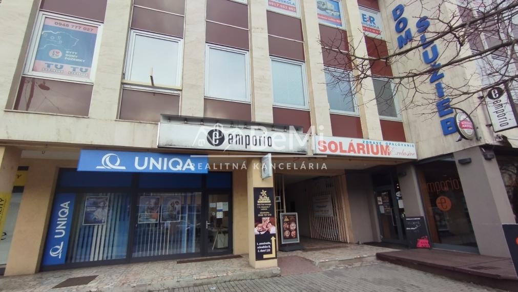 Kancelársky/prevádzkový priestor na prenájom-Lučenec