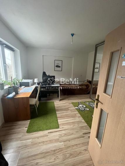 Rodinný dom v Štitároch s krásnym výhľadom ID 006-12-VISK