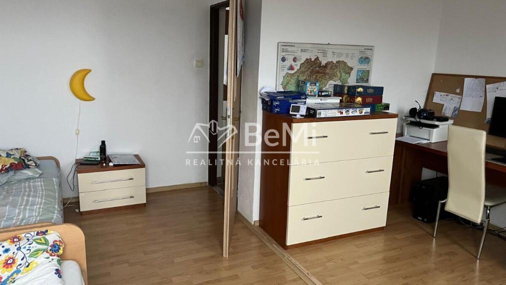 Rodinný dom v Štitároch s krásnym výhľadom ID 006-12-VISK