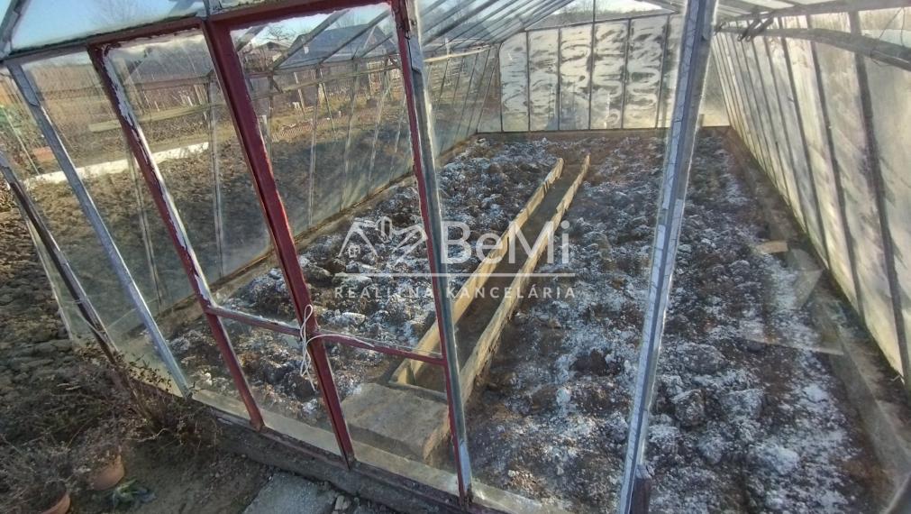 Chatka so záhradou  NA PREDAJ-Poltár