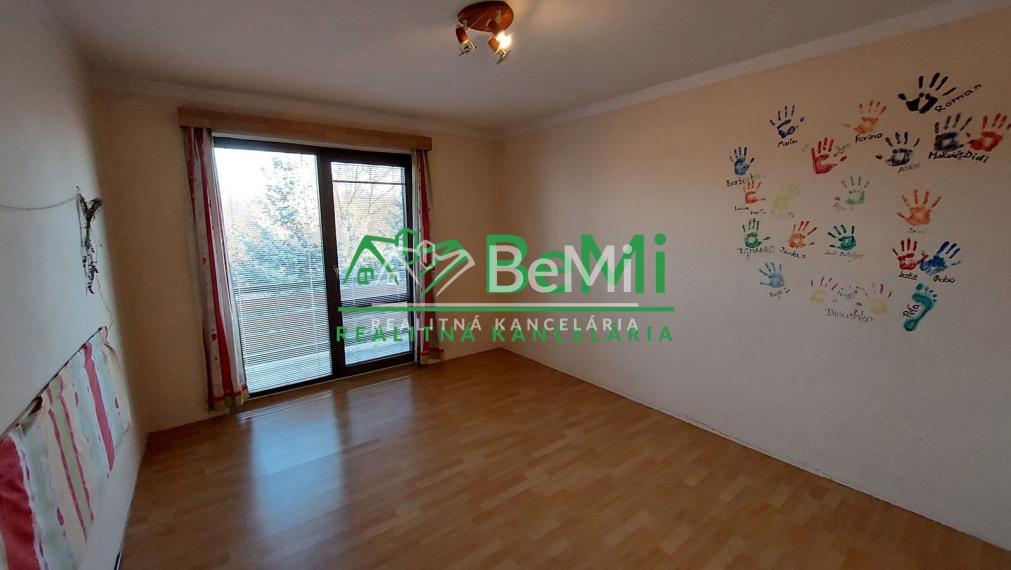 Na predaj rodinný dom s veľkým pozemkom - Práznovce