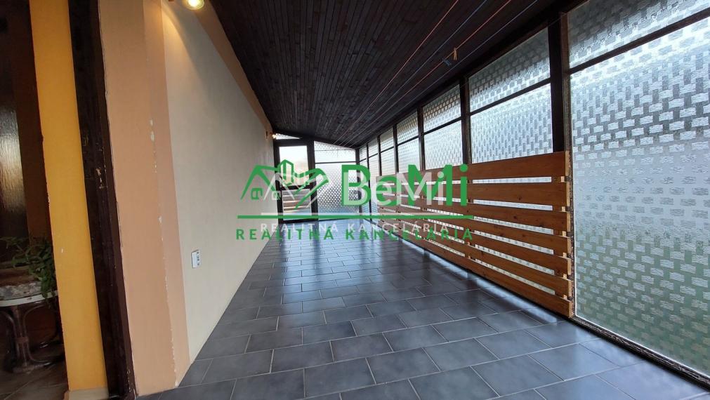 Na predaj rodinný dom s veľkým pozemkom - Práznovce