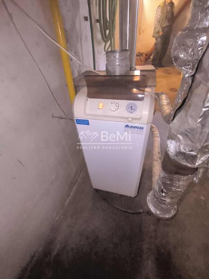 Dom pri Čachtickom hrade