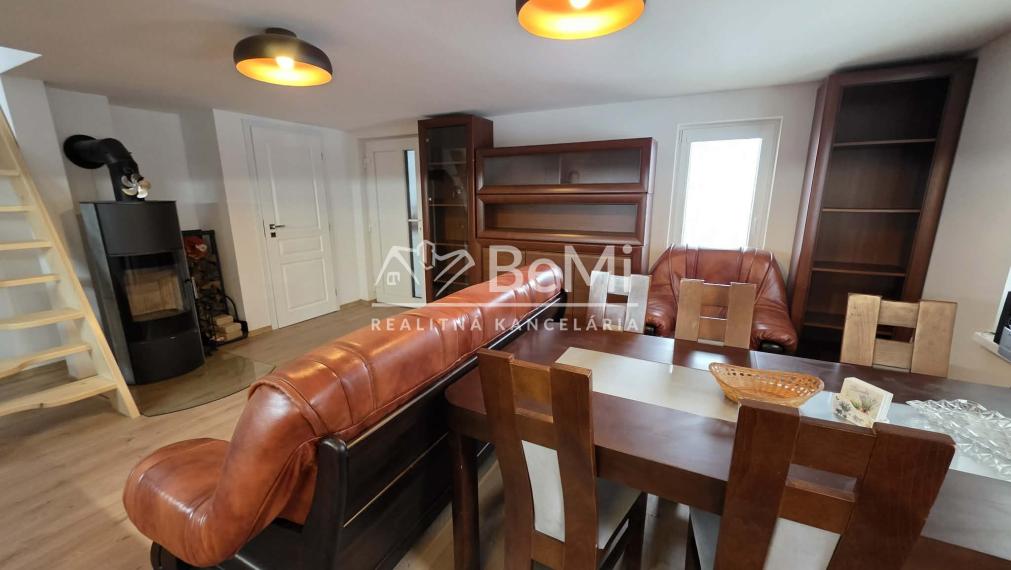 Na predaj štýlová chalúpka  samota s nádhernými výhľadmi, Chocholná-Velčice (časť Kykula)