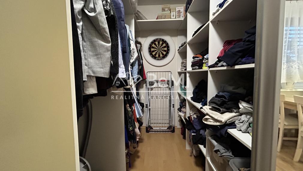 Predaj  3 izbový byt " REZERVOVANÉ "LEVICE (109-113-MIJK)