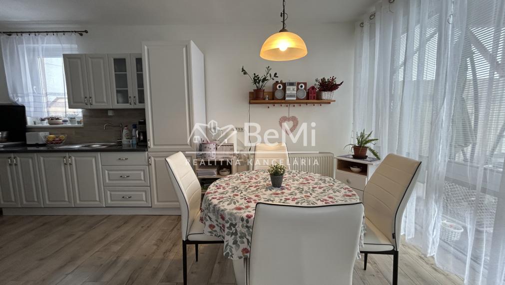 Predaj  rodinný dom -  Hronské Kosihy /Levice/    110-12-MIJK