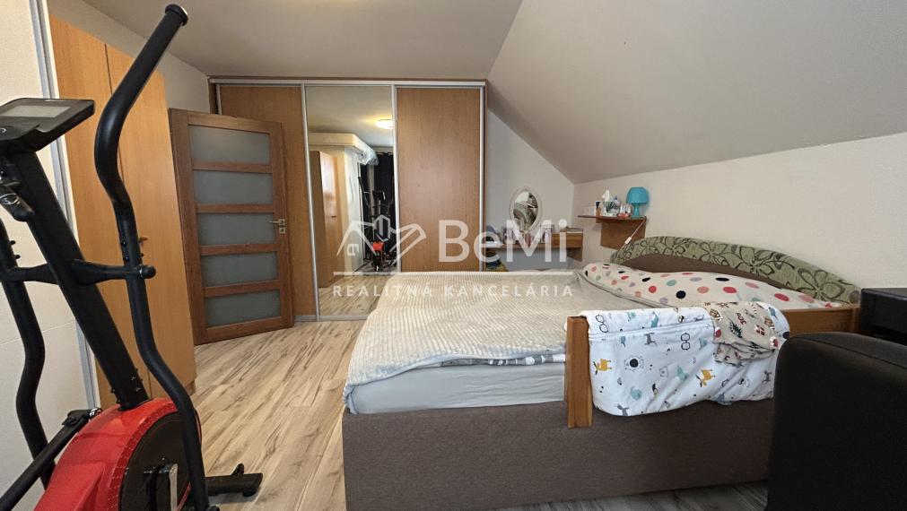 Predaj  rodinný dom -  Hronské Kosihy /Levice/    110-12-MIJK