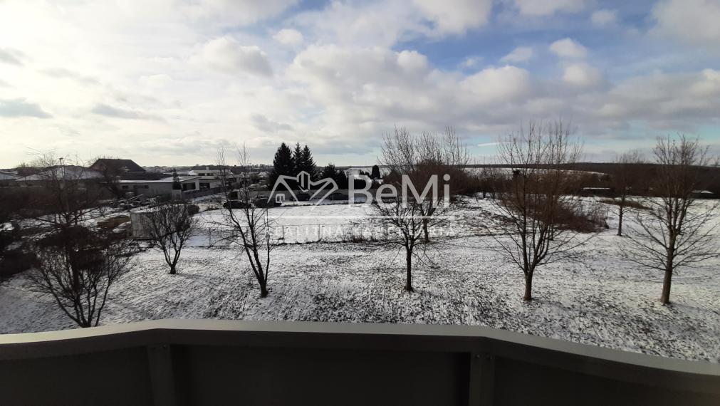 REZERVOVANÉ 2-izbový byt Nitra-Na Hôrke ID 007-112-VISK