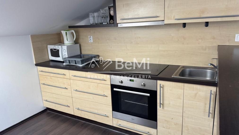 PRENAJMEME ihneď 3-izbový byt – Námestovo (blízko HERN)