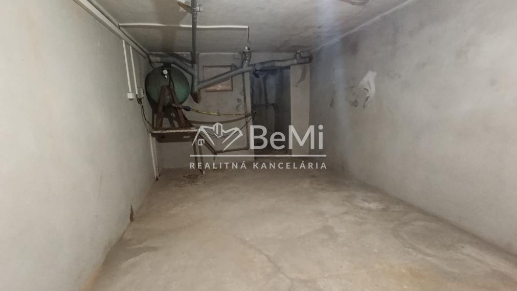 VÝBORNÁ PONUKA NA INVESTÍCIU V OBCI KRUŽNÁ- NA PREDAJ