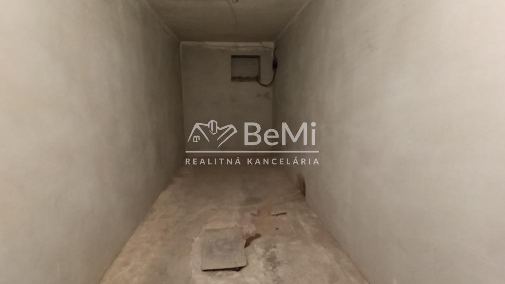 VÝBORNÁ PONUKA NA INVESTÍCIU V OBCI KRUŽNÁ- NA PREDAJ