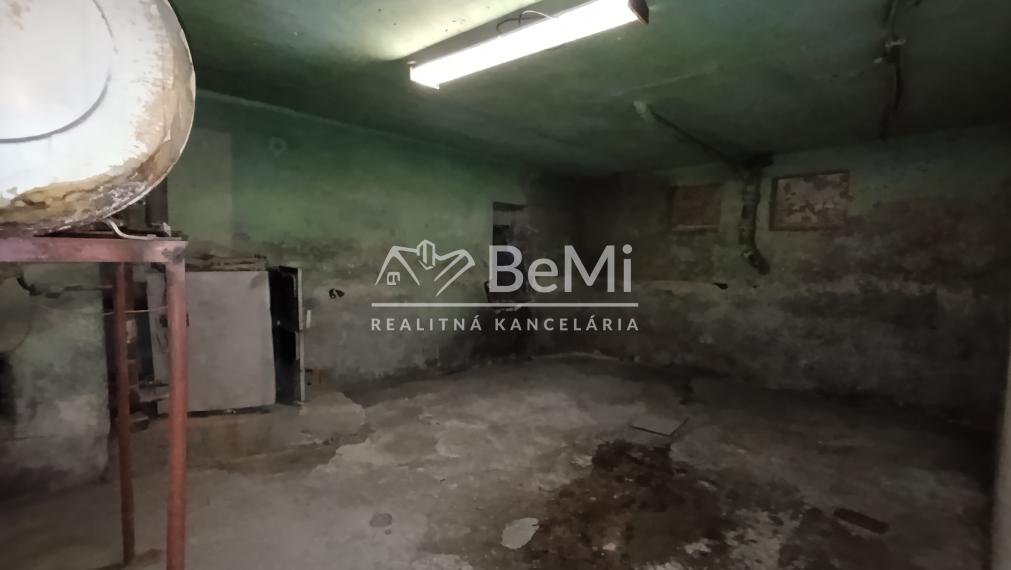 VÝBORNÁ PONUKA NA INVESTÍCIU V OBCI KRUŽNÁ- NA PREDAJ