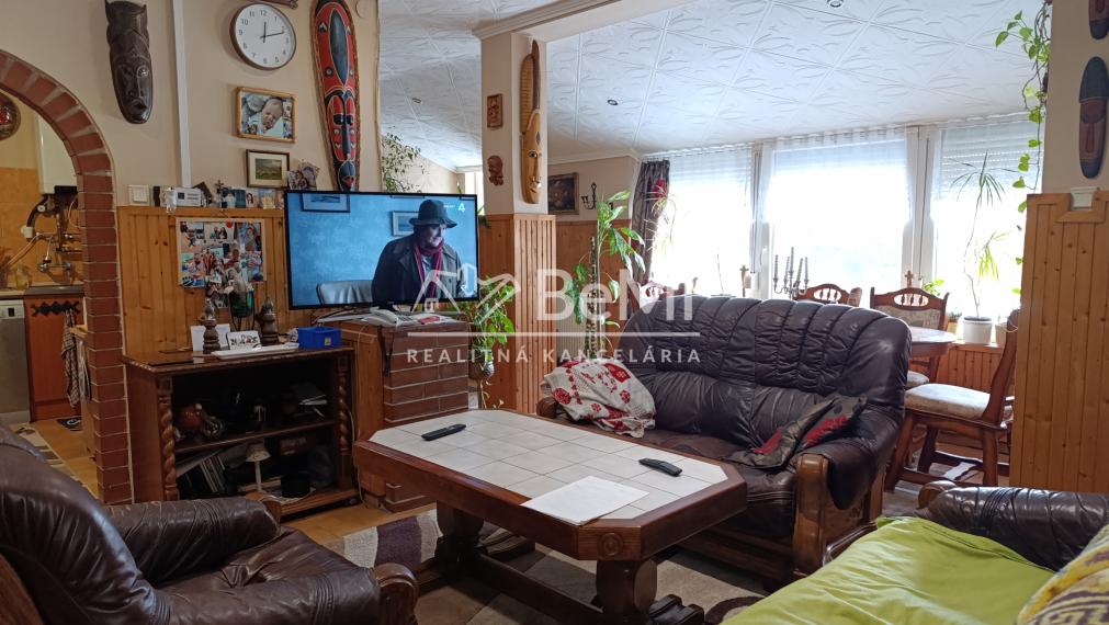 Zrekonštruovaný rodinný dom v Abaújkér, Maďarsko -NA PREDAJ