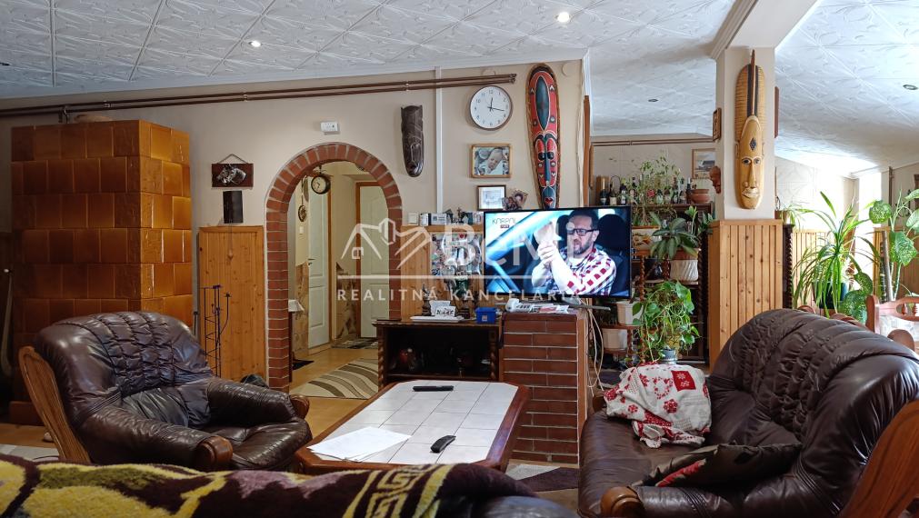 Zrekonštruovaný rodinný dom v Abaújkér, Maďarsko -NA PREDAJ