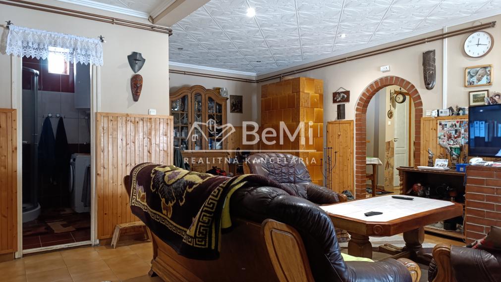 Zrekonštruovaný rodinný dom v Abaújkér, Maďarsko -NA PREDAJ