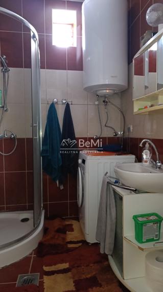 Zrekonštruovaný rodinný dom v Abaújkér, Maďarsko -NA PREDAJ