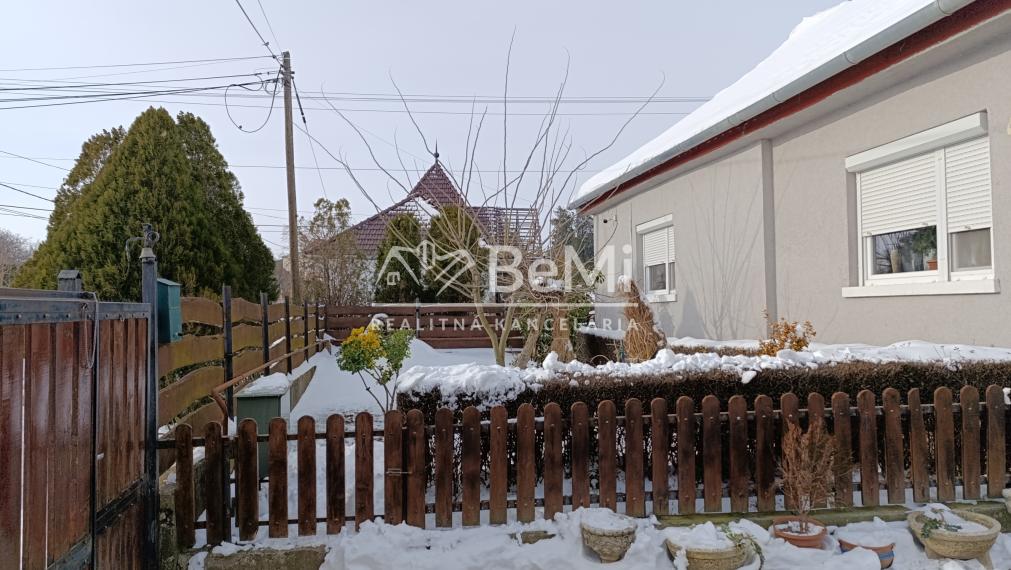 Zrekonštruovaný rodinný dom v Abaújkér, Maďarsko -NA PREDAJ