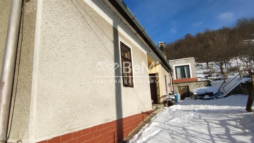 Rodinný dom so záhradou na predaj- Mučín