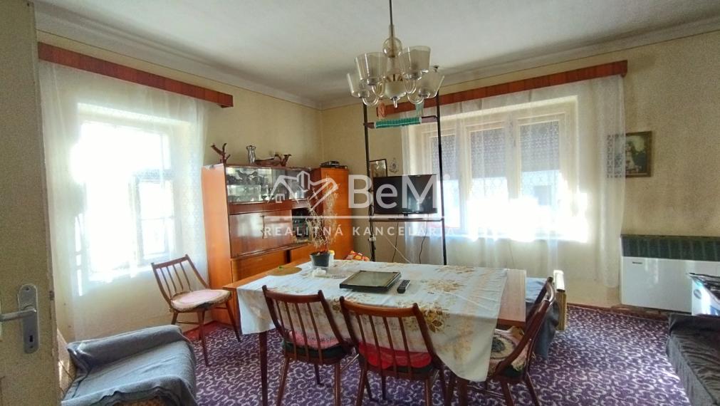 Rodinný dom so záhradou na predaj- Mučín