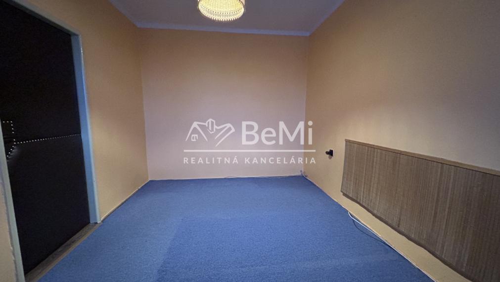 Predaj  3 izbový byt  - LEVICE (111-113-MIJK)