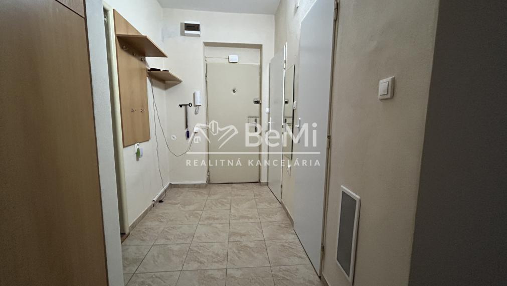 Predaj  3 izbový byt  - LEVICE (111-113-MIJK)