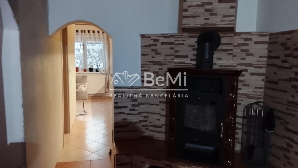 Predaj: Rodinný dom 110m2, Rajec ZA ( 002-11-DAPA)