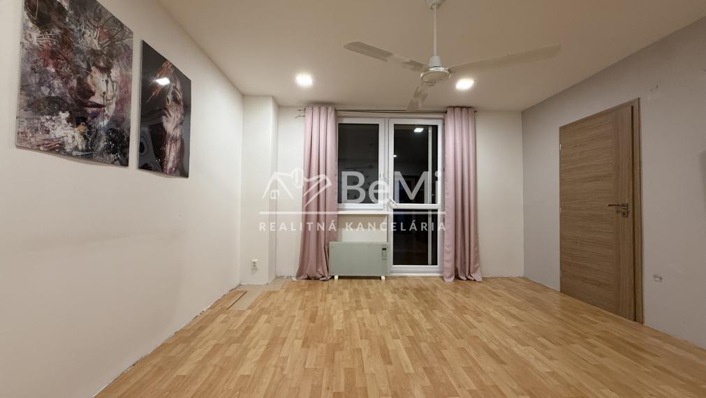 2.5 izbový byt s logiou na Slovenskej ulici na predaj