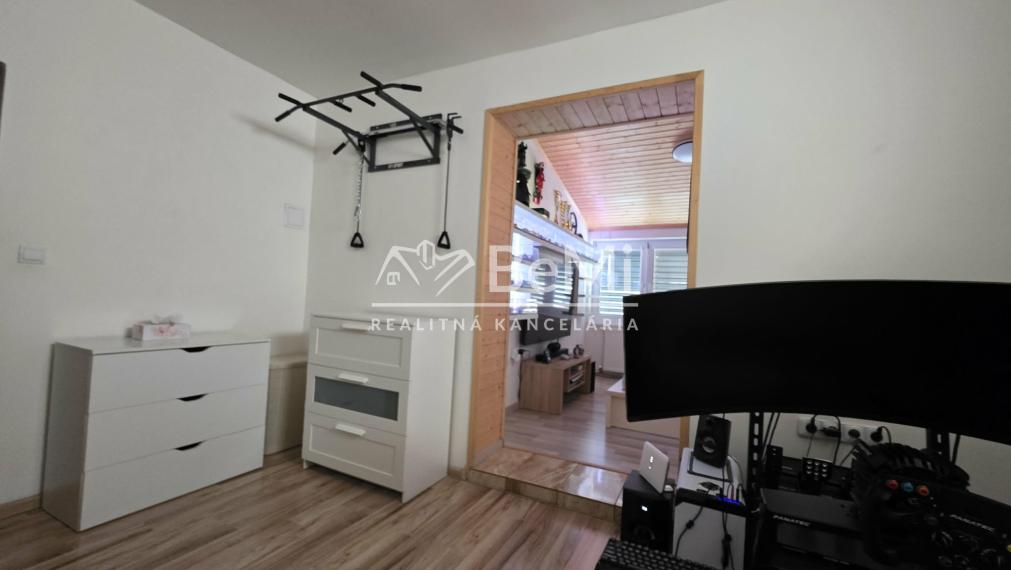 NA PREDAJ – ŠTÝLOVÝ 4-IZBOVÝ RODINNÝ DOM V POTVORICIACH