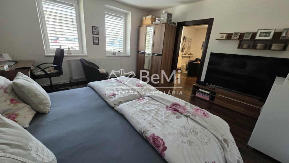 NA PREDAJ – ŠTÝLOVÝ 4-IZBOVÝ RODINNÝ DOM V POTVORICIACH