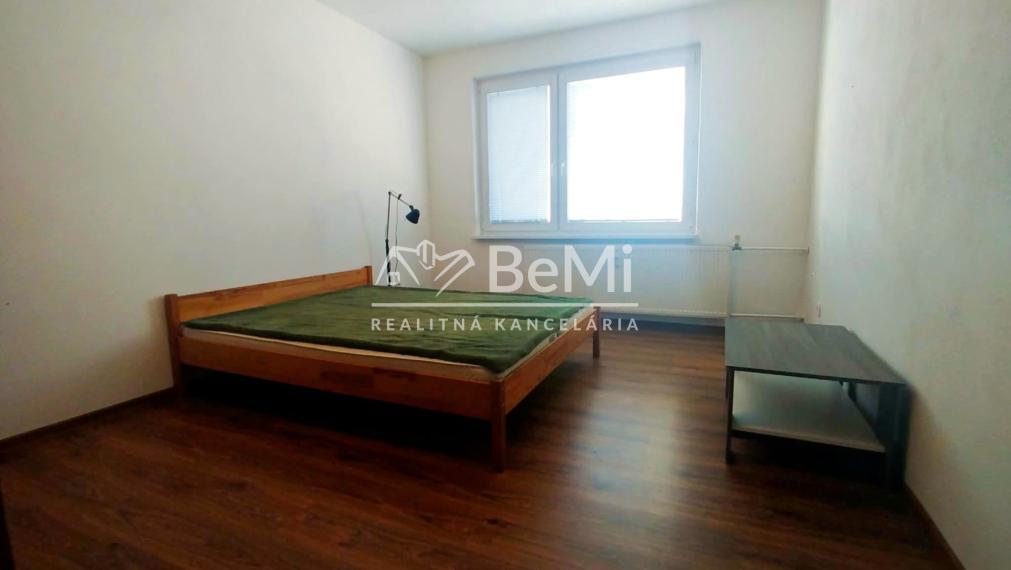 Prenájom 3-izbového bytu – Nitra, Klokočina PRENAJATÉ