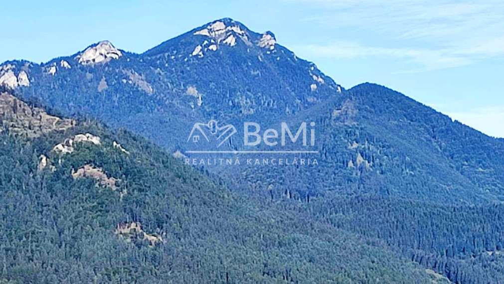 Slnečný stavebný pozemok Liptovské Sliače ID: 070-14-STKE