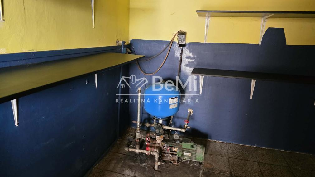 Predaj objektu – bývalé pohostinstvo | 274 m² | pozemok 1 216 m²