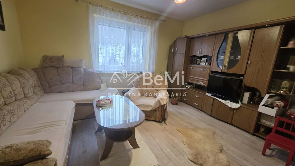 Predaj rodinného domu na úplnej samote – Záblatie, Trenčín