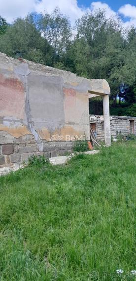 Pozemok s domom v srdci prírody  Žítková pri Trenčíne