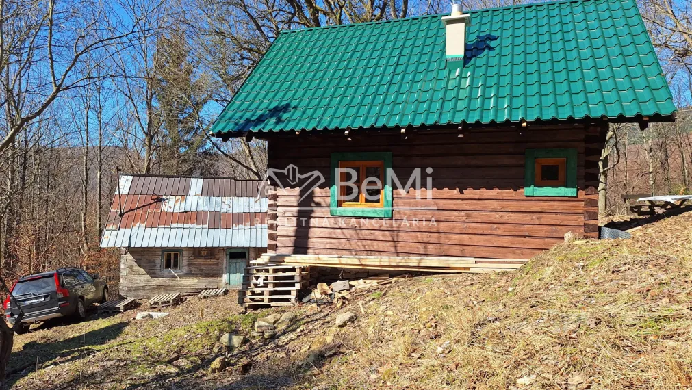 Predaj: Chata s pozemkom 567 m2 ( 003-13-DAPA)