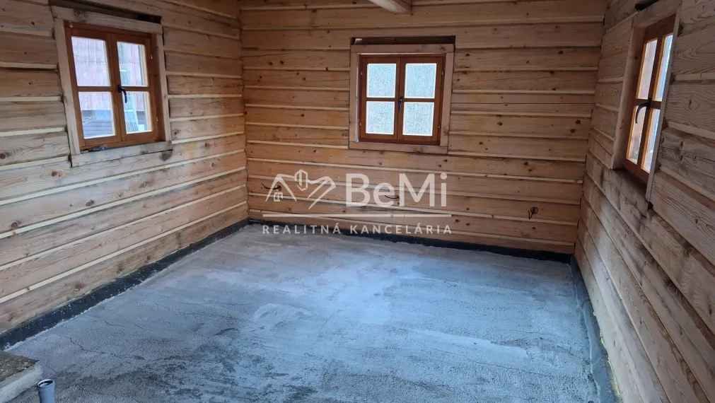 Predaj: Chata s pozemkom 567 m2 ( 003-13-DAPA)