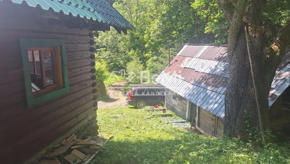 Predaj: Chata s pozemkom 567 m2 ( 003-13-DAPA)
