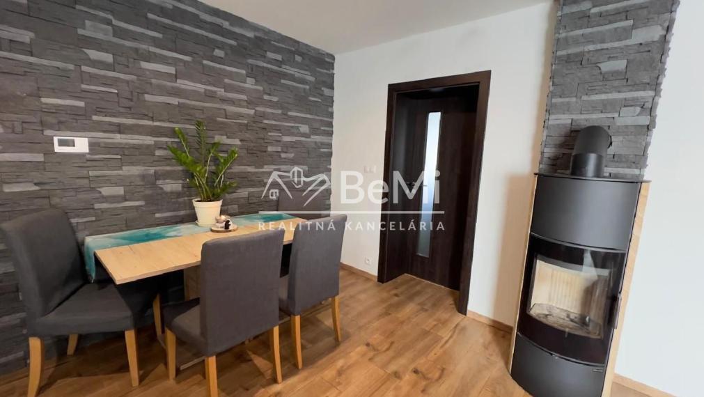 Rodinný dom kompletná rekonštrukcia Kamanová ID 600-12-MIG