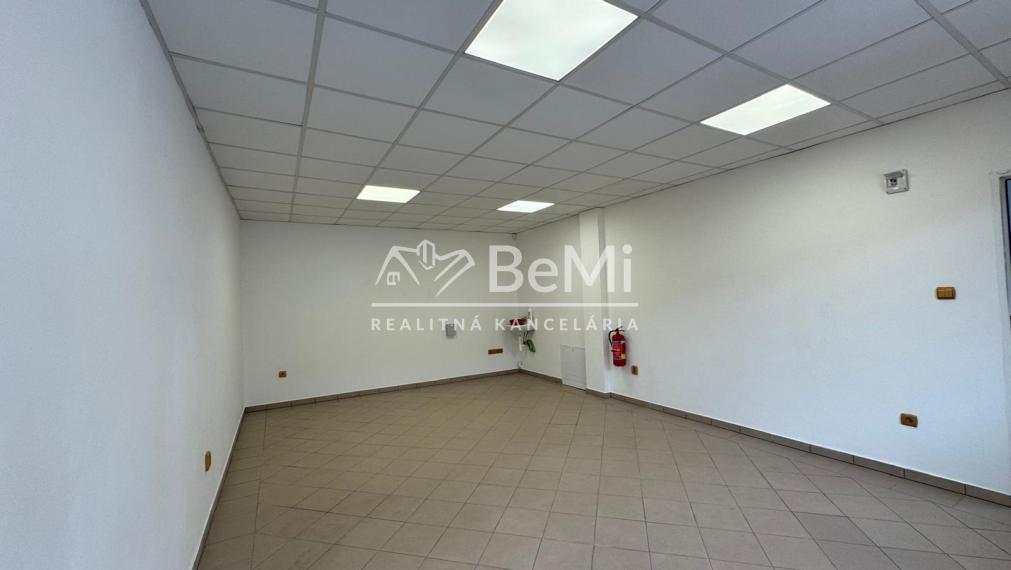 PRIESTOR NA PRENÁJOM V CENTRE MESTA NÁMESTOVO