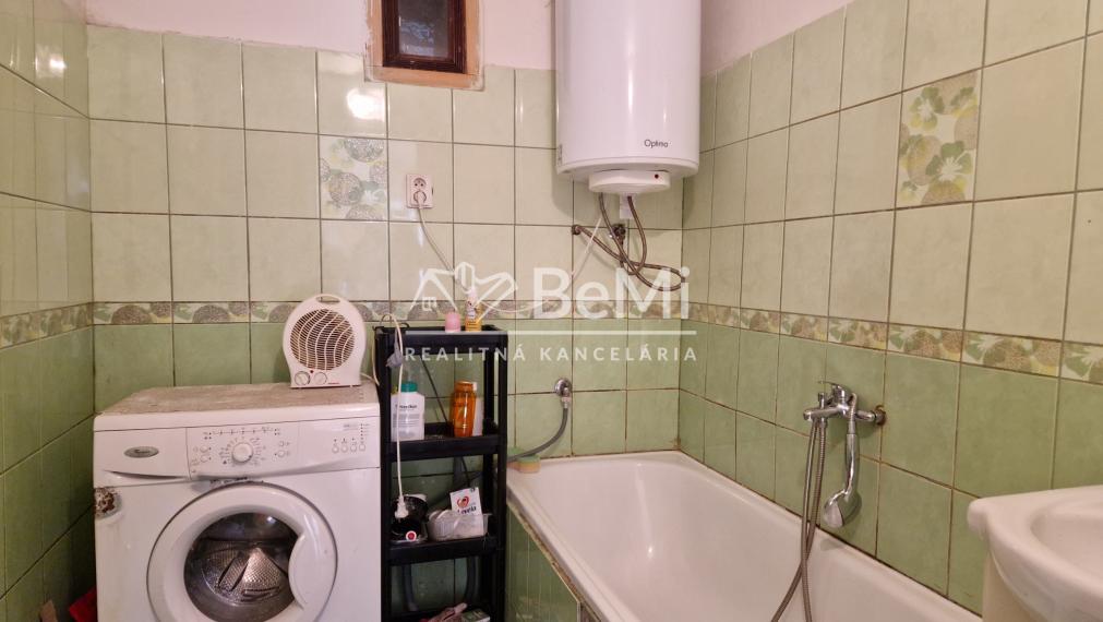 Útulný rodinný domček v obci Rochovce okr.Rožňava- NA PREDAJ